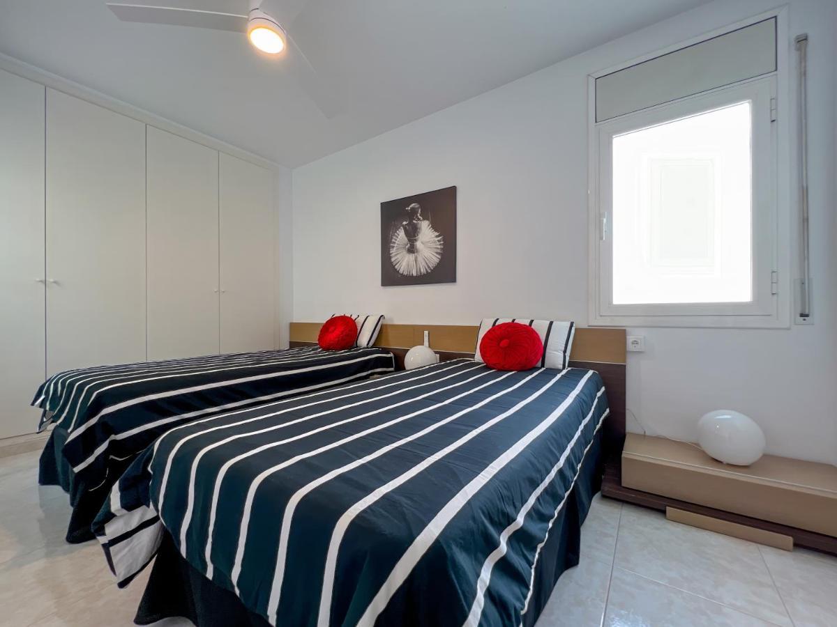 Vivalidays Yolanda Apartment Calella Exterior photo