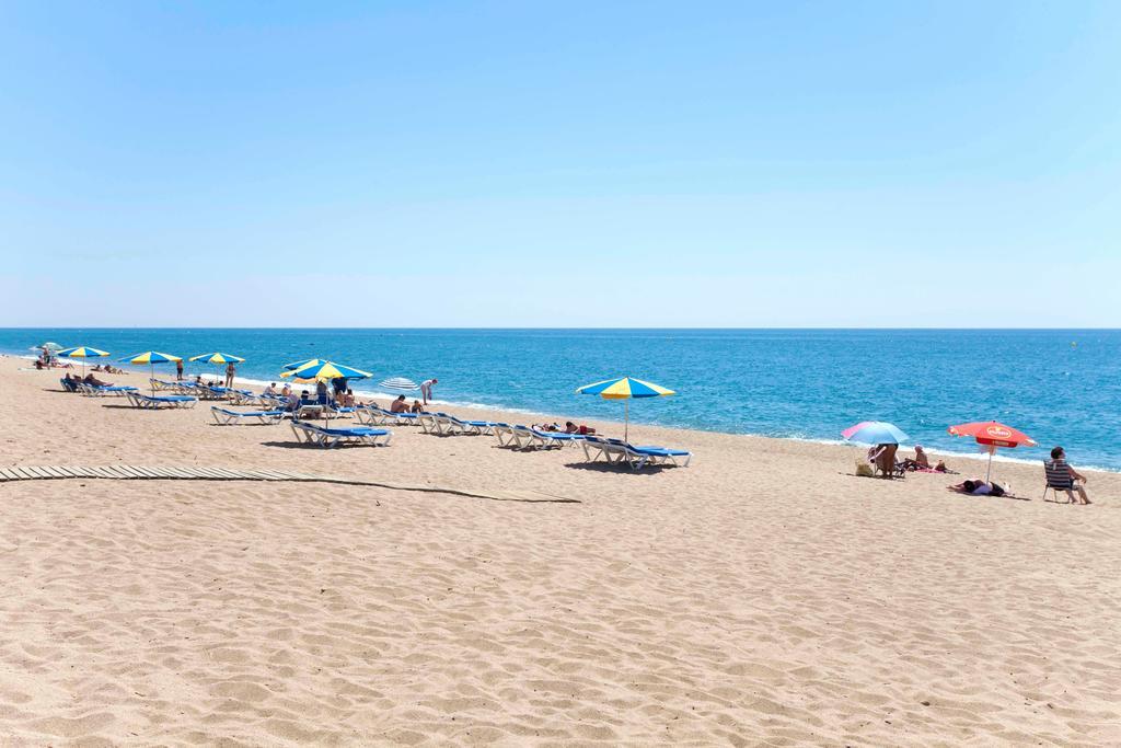 Vivalidays Yolanda Apartment Calella Exterior photo